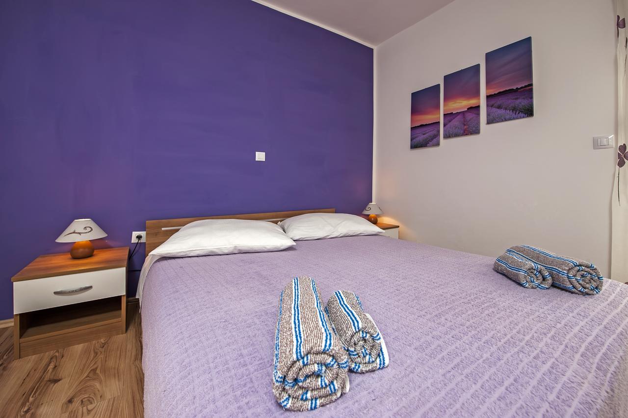 Apartments Roko Rovinj Exterior photo